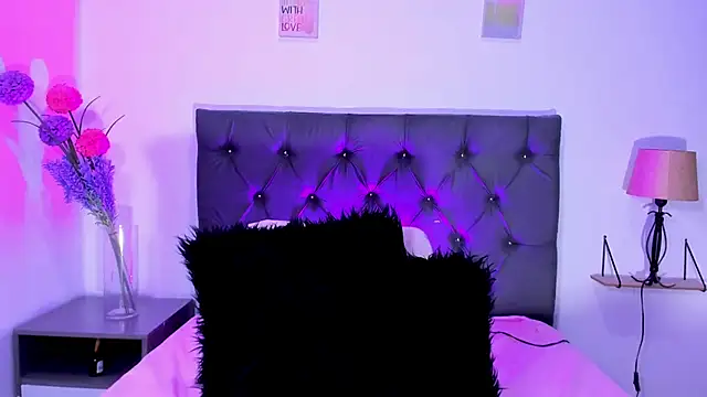 دردشة SagiraBelle الجنسية المباشرة