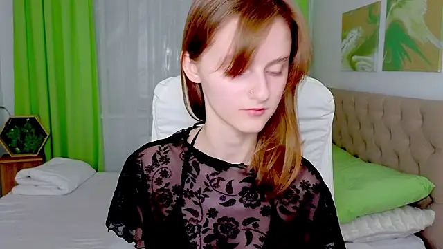 Show modela Miss_Alisa_ na web-kameri