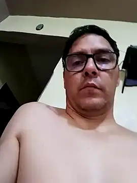 Chat +18 de ALEXXXANDRO ao vivo