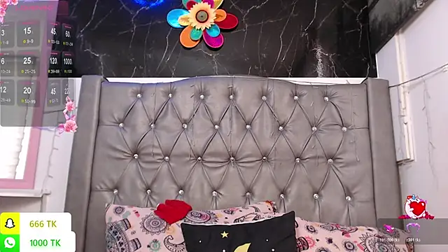 LAILAGUMMY's Live XXX Chat