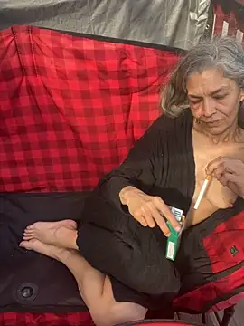 Czat XXX na żywo – TicTac_Toes