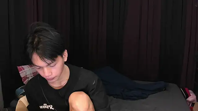 hotfreshdior élő XXX-chatje