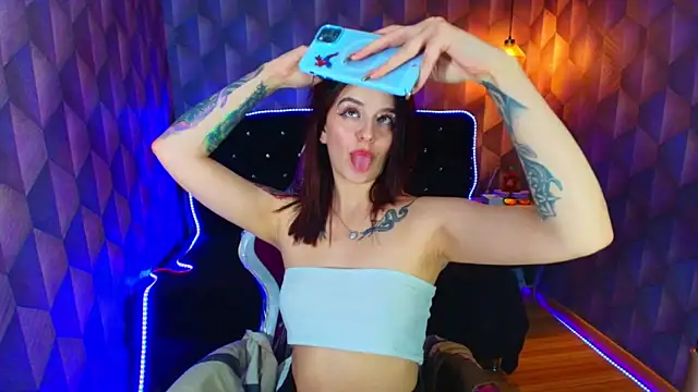 LiaHarryis Chat XXX in diretta