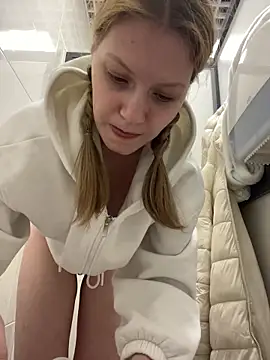 MaryHiggins Live XXX-Chat