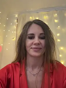 LucieMackn Live XXX chat