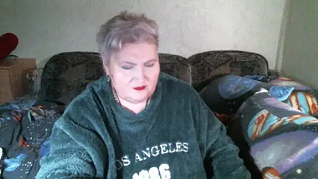 Lana555 现场XXX聊天