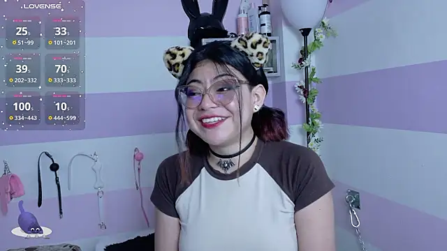 Chat +18 de Catwhite_ ao vivo