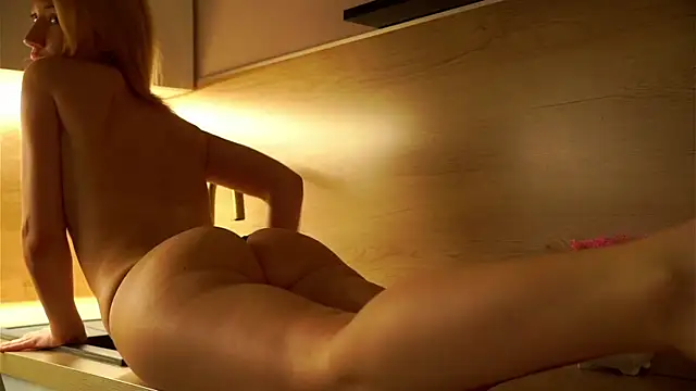 SunnivaCovil – Live XXX-chat