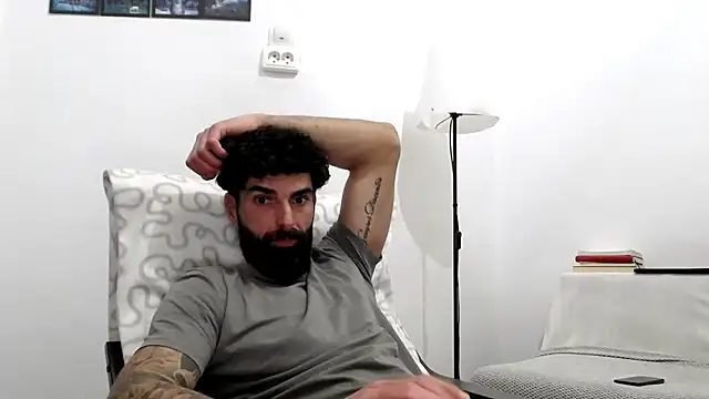 Verycutex Live XXX Chat