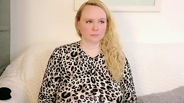 Sarah4you Live XXX-Chat