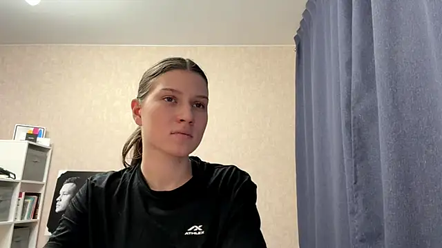 Chat +18 de CloudyTube ao vivo