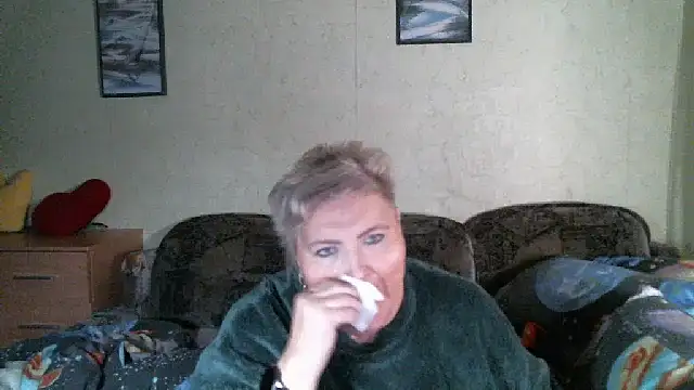 Lana555 现场XXX聊天