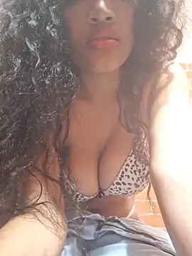 Isabelking1207のライブXXXチャット