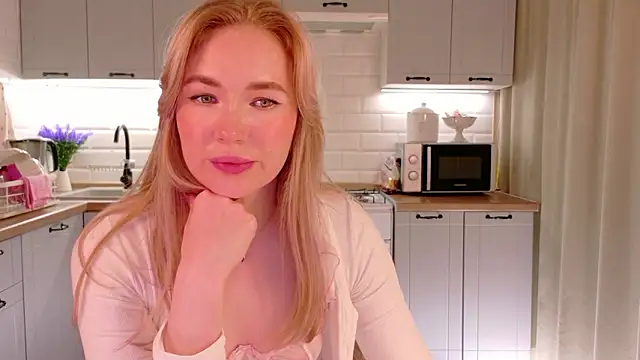 Chat +18 de Veronika_Mitchel ao vivo