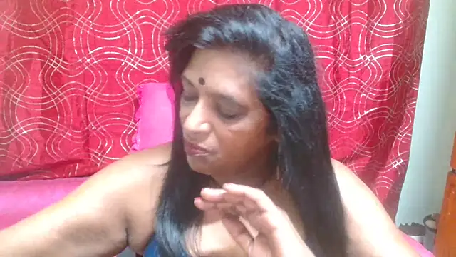 Živý XXX chat INDIANFUSION