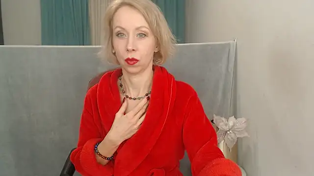 LuxuryNika Webcam show