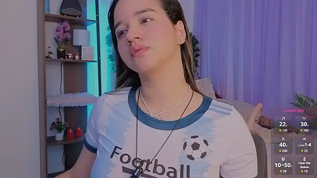 emilyrouxe Live XXX-chat