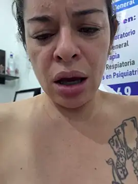 Pokazy przed kamerką – NATHALIA-28_