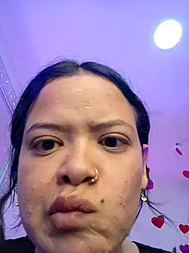 Chat XXX en directo de BelaVelvet_