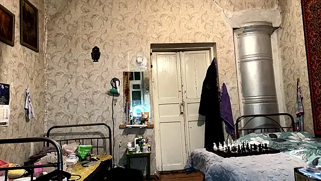 Chat +18 de Yesmymia ao vivo