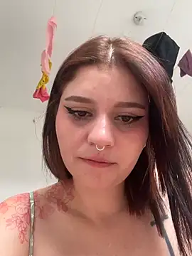 keomi-3 Live XXX-Chat