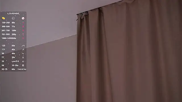 Chatroom XXX en direct de EffieHenri