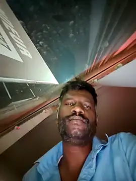 Show de webcam de Paramkeerthi