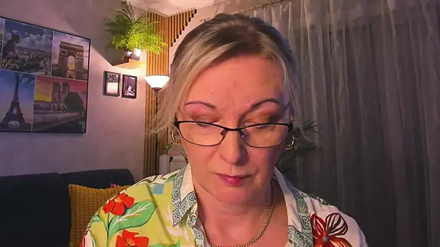 vanessa_chat – webcam-show