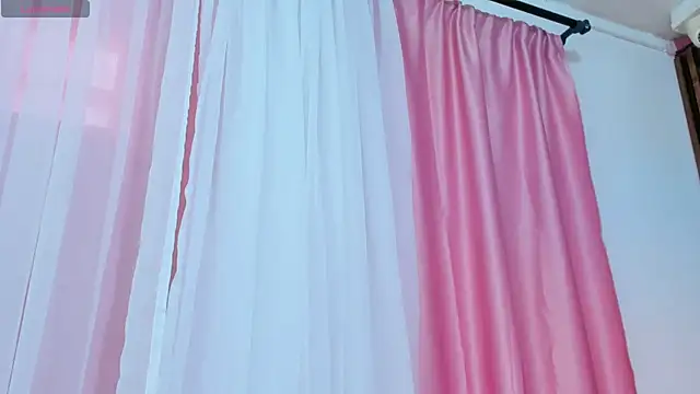 Bianca_slut1 élő XXX-chatje