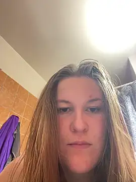 justsomeoneuknown Live XXX chat