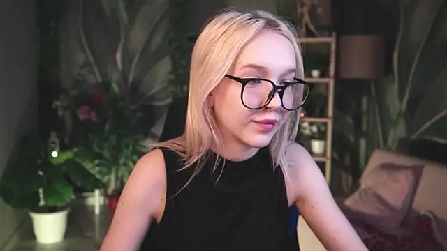 MaoqiBeverlyn Live XXX chat