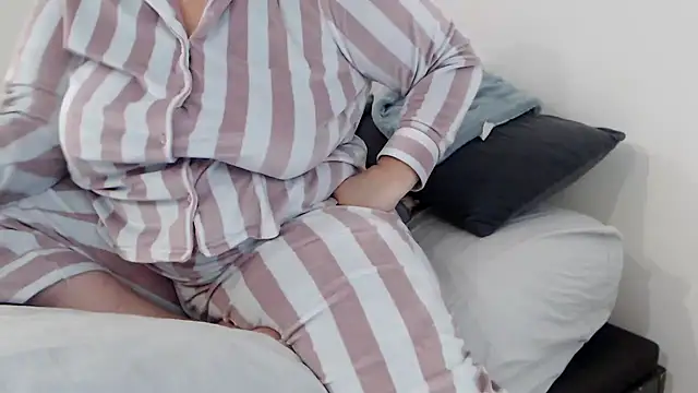 sweeti_Emn Webbikameraesitys