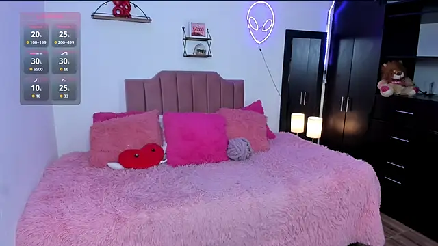 Nina_curvesのライブXXXチャット