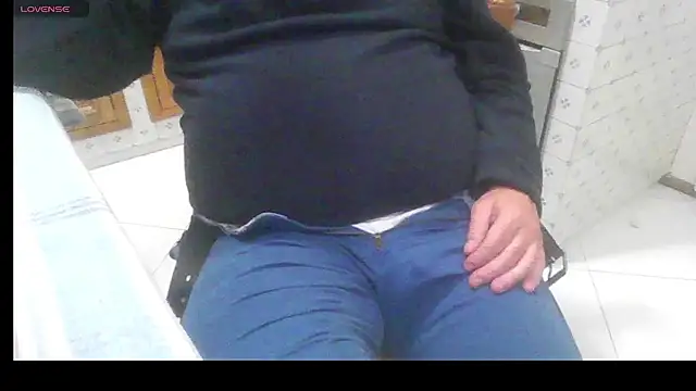 polloiw Show in webcam