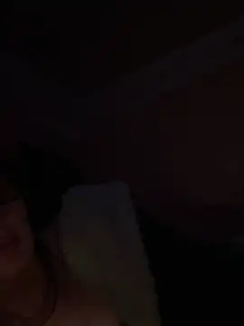 Flossy_Vettie Adlı Modelin Canlı XXX Sohbeti