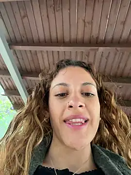 alana15 现场XXX聊天