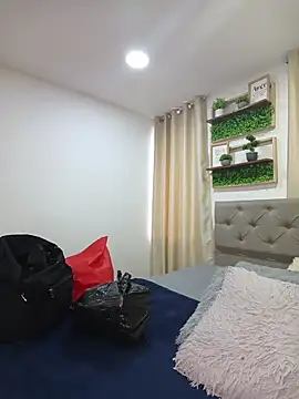 sasi_luna Live XXX-chat