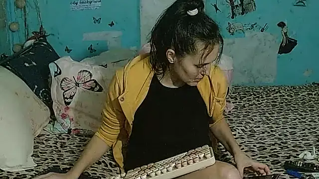 brighteyes77: απευθεία ς συνομιλία ΧΧΧ