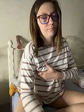 Chatroom XXX en direct de BeatriceTender