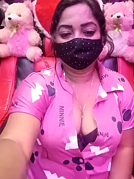 Chat +18 de ella_mariya ao vivo