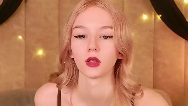 Czat XXX na żywo – NaomiLoys