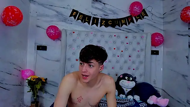 Ari_and_Storm Live XXX-chat