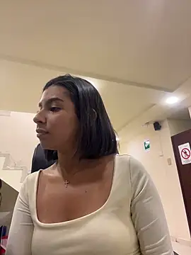 AlyssaRay 라이브 XXX 채팅