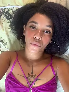 Lillith_Bloom's Live XXX Chat