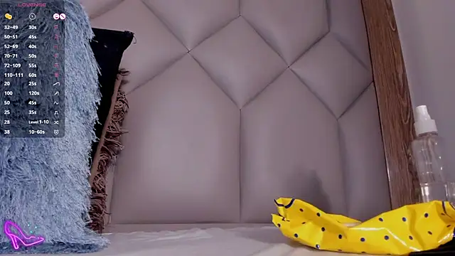 ValeriaRey's Live XXX Chat