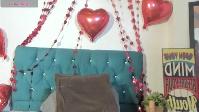 StefanyMiler 现场XXX聊天