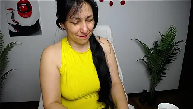 LiluGrants – Live XXX-chat