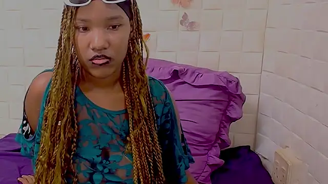 EroticSexyPrada's Live XXX Chat