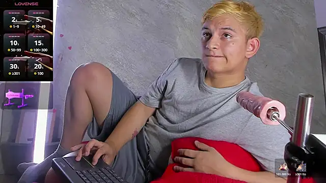 XXX chat uživo modela badkenn