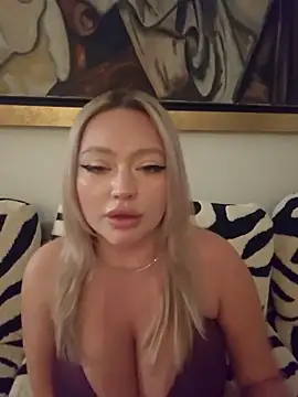 Chatroom XXX en direct de misstitmouseofficial